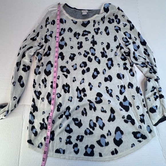 Chico’s Leopard Print Knit Sweater Top – Size 3 (US XL) - Picture 5 of 9